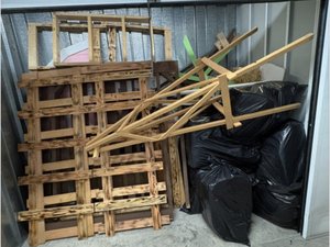 10 x 5 storage unit in Hilo, HI