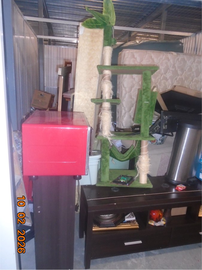 10 x 20 storage unit in Lehigh Acres, FL