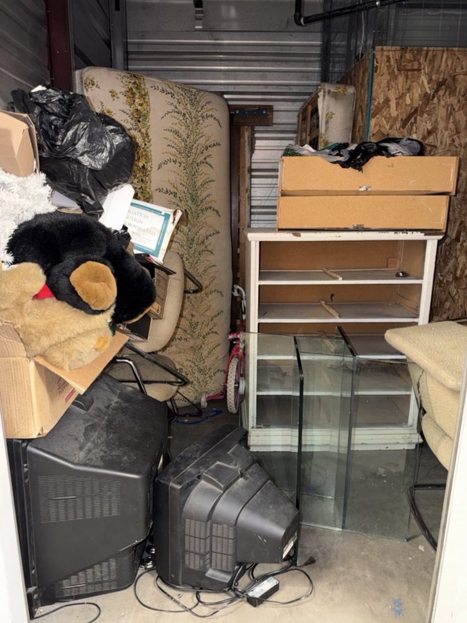 10 x 7 storage unit in Denver, CO