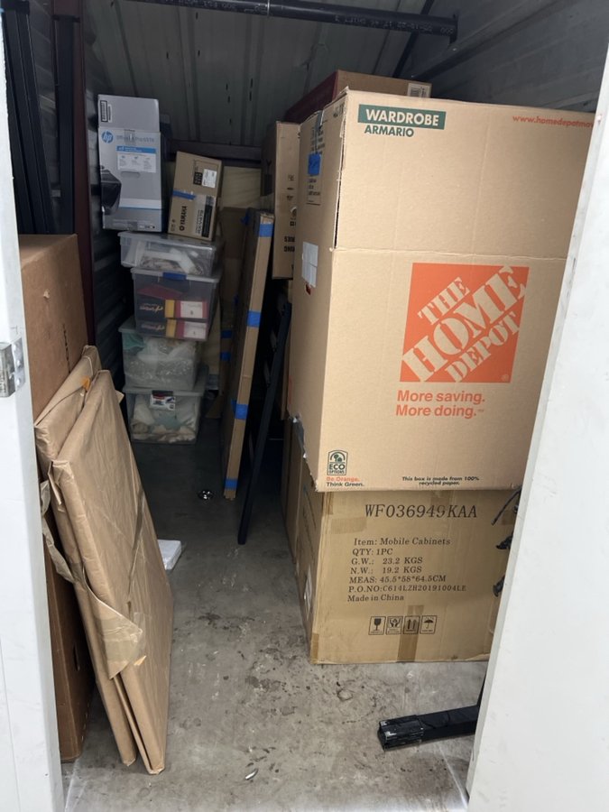 5 x 8 storage unit in Denver, CO