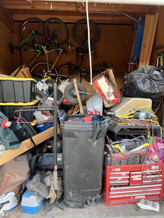 10 x 10 storage unit in Littleton, CO