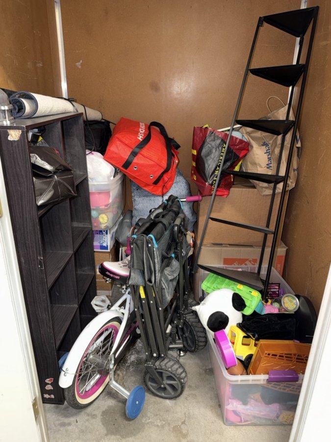 5 x 5 storage unit in Littleton, CO