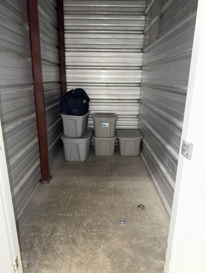 5 x 10 storage unit in Denver, CO