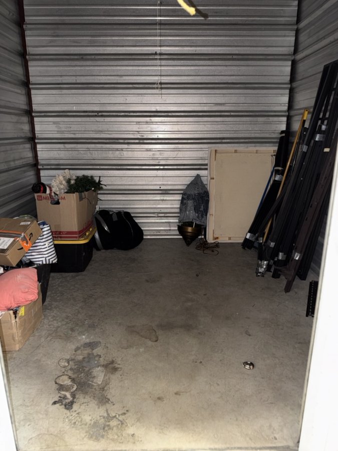 10 x 10 storage unit in Denver, CO