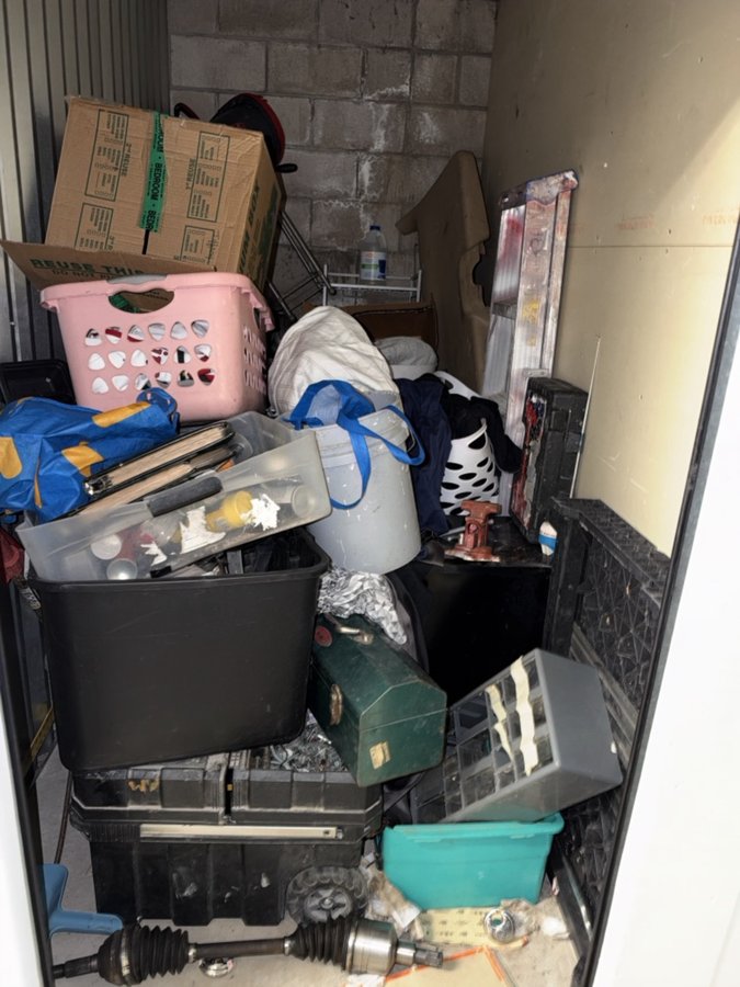 5 x 10 storage unit in Littleton, CO