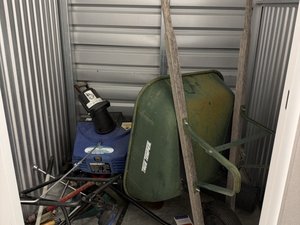 5 x 5 storage unit in Aurora, CO