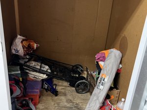 5 x 5 storage unit in Englewood, CO