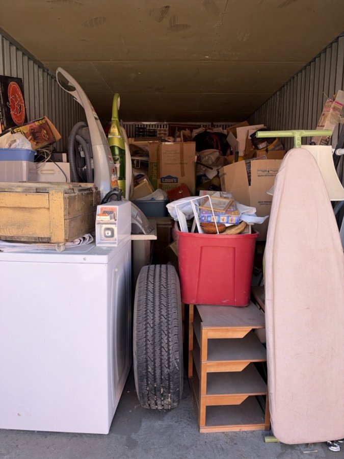 10 x 20 storage unit in Littleton, CO