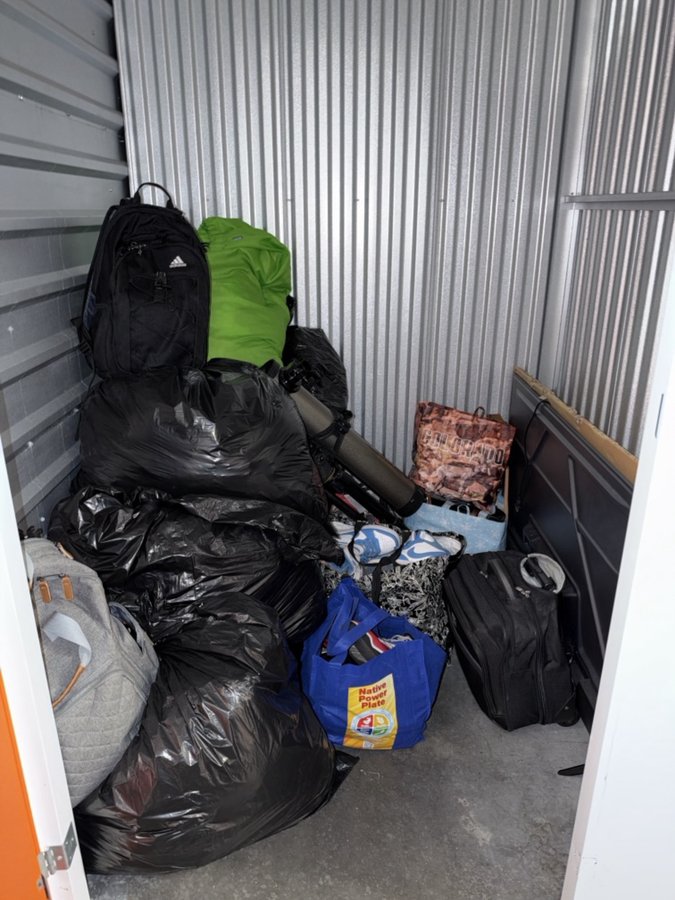 5 x 5 storage unit in Aurora, CO