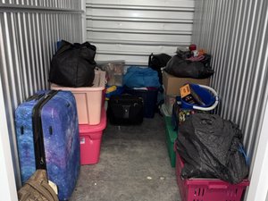 5 x 10 storage unit in Aurora, CO