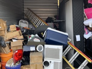 10 x 15 storage unit in Aurora, CO