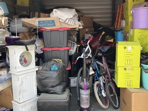 10 x 15 storage unit in Aurora, CO