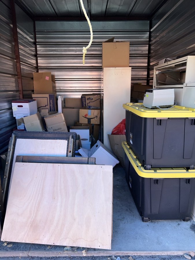 10 x 15 storage unit in Aurora, CO