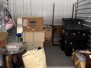 10 x 10 storage unit in Aurora, CO