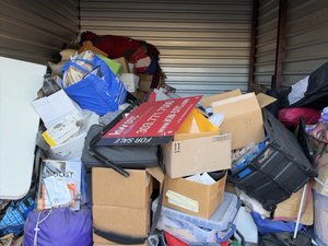 10 x 15 storage unit in Aurora, CO