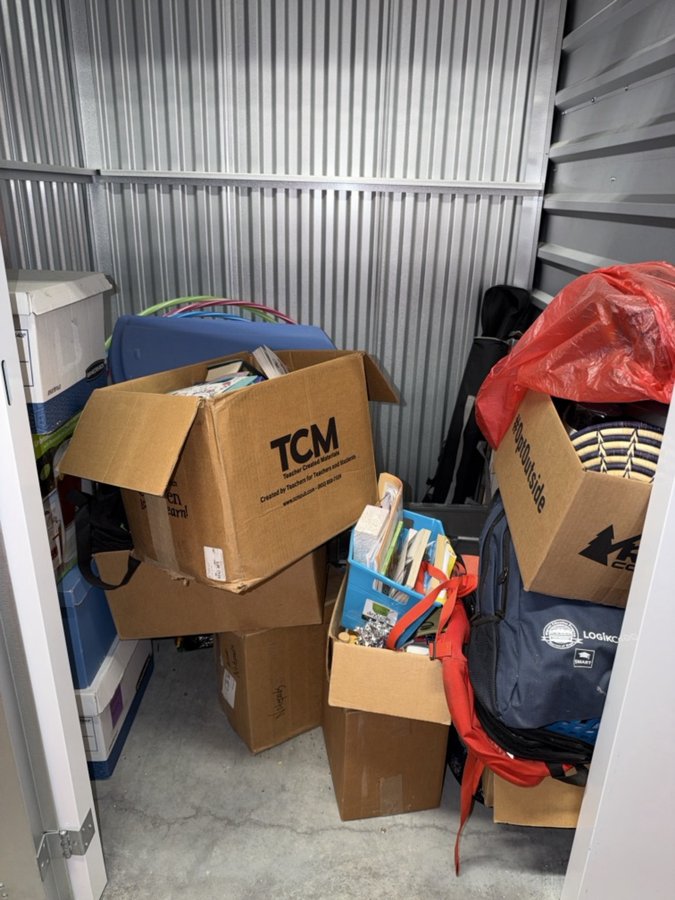 5 x 5 storage unit in Aurora, CO