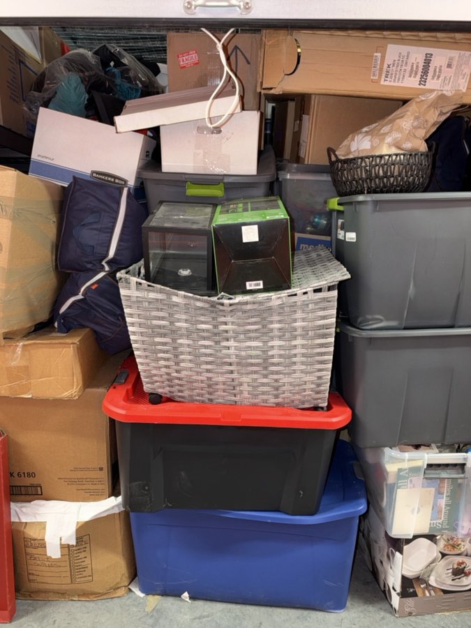 10 x 20 storage unit in Aurora, CO