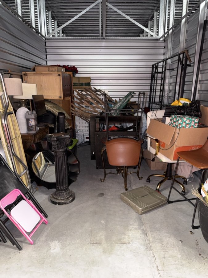 10 x 15 storage unit in Aurora, CO