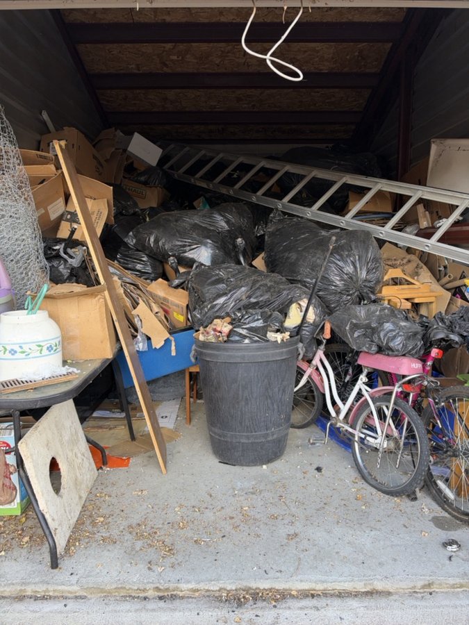 10 x 15 storage unit in Centennial, CO