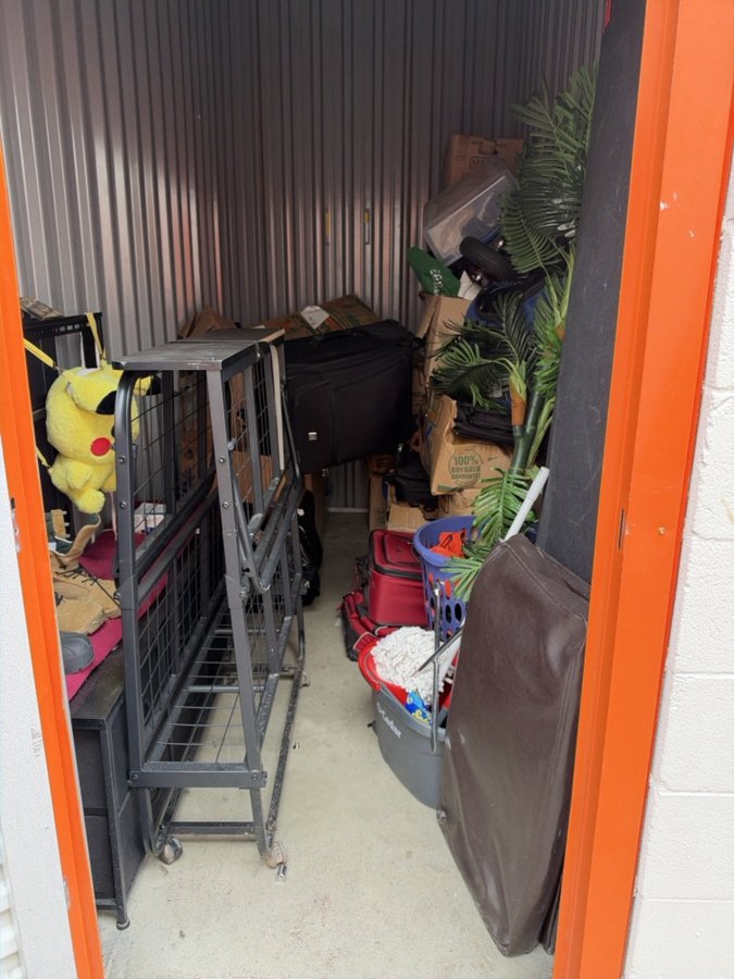 5 x 10 storage unit in Aurora, CO