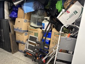 10 x 15 storage unit in Aurora, CO