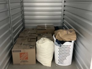 5 x 10 storage unit in Aurora, CO