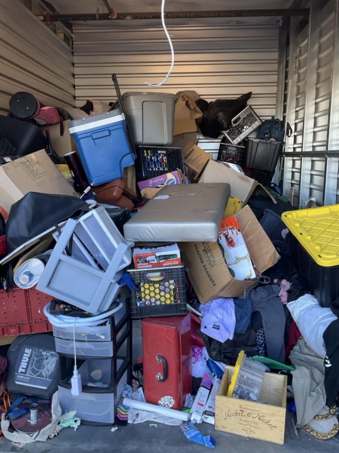 10 x 15 storage unit in Aurora, CO
