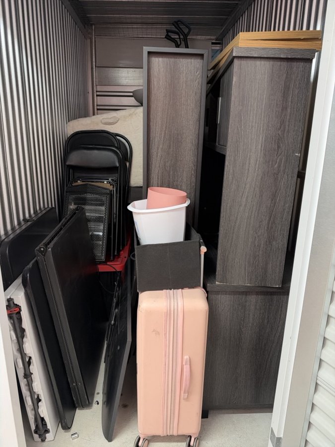 5 x 10 storage unit in Aurora, CO