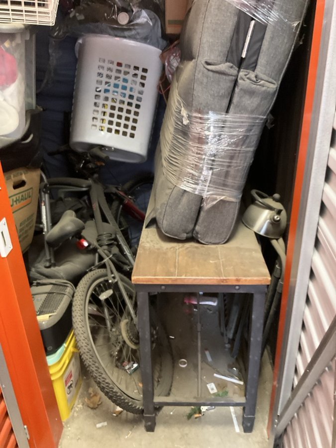 5 x 10 storage unit in Denver, CO