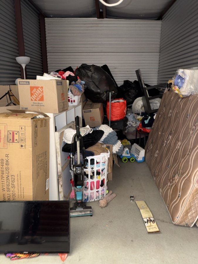 10 x 15 storage unit in Denver, CO