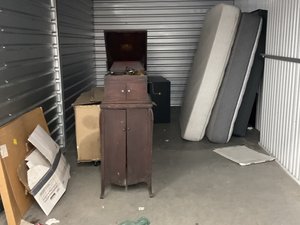 10 x 20 storage unit in Aurora, CO