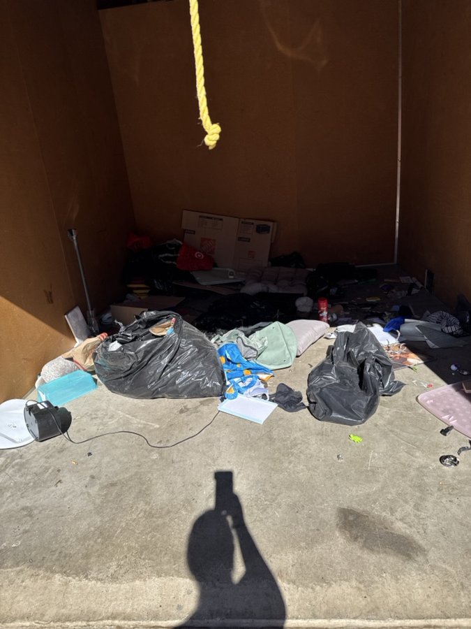 10 x 15 storage unit in Lakewood, CO