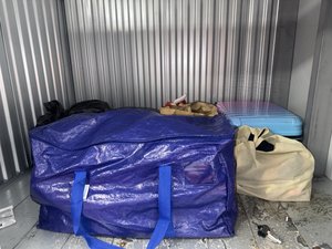 5 x 4 storage unit in Los Angeles, CA