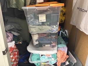 4 x 5 storage unit in Los Angeles, CA