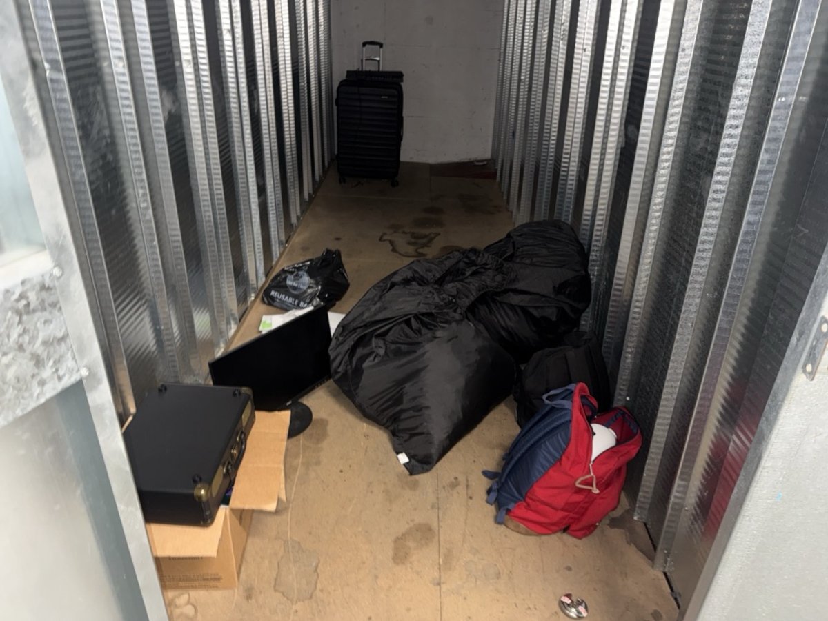 5 x 15 storage unit in Los Angeles, CA