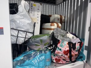 5 x 4 storage unit in Los Angeles, CA