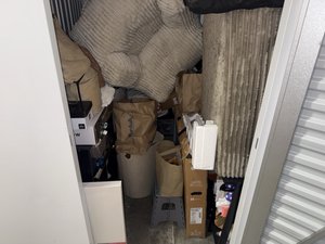 5 x 5 unit in Los Angeles