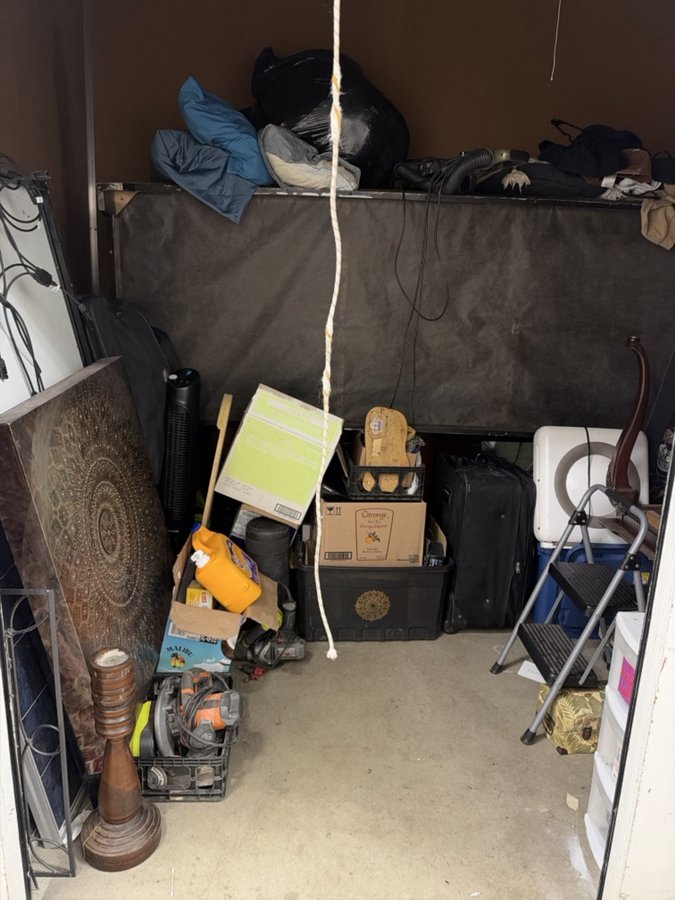 7 x 10 storage unit in Denver, CO