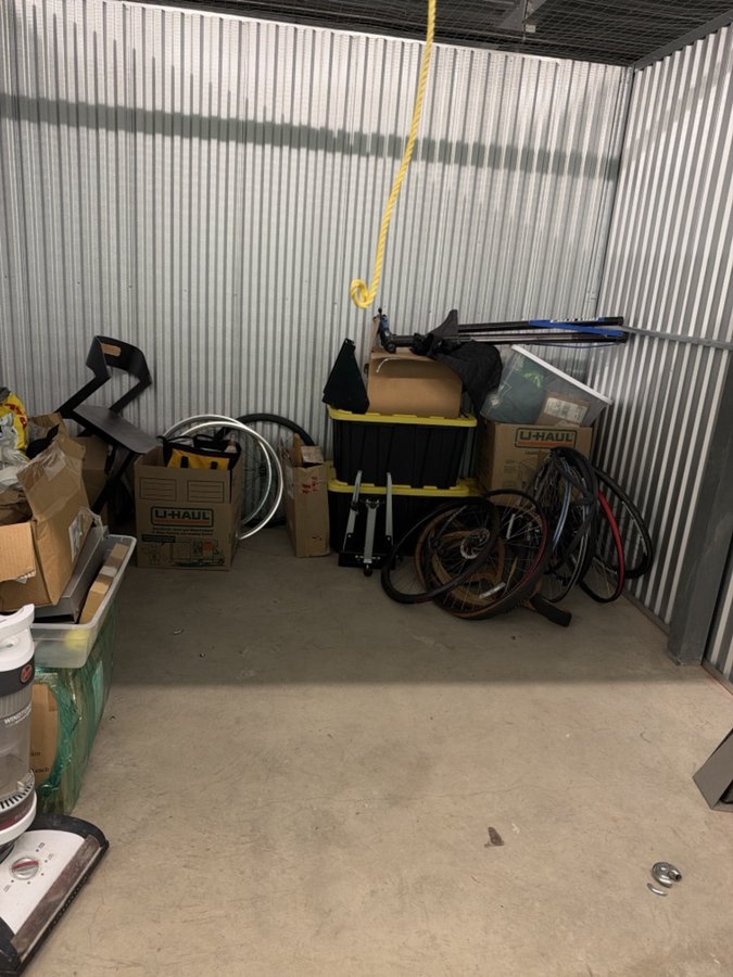 10 x 10 storage unit in Denver, CO
