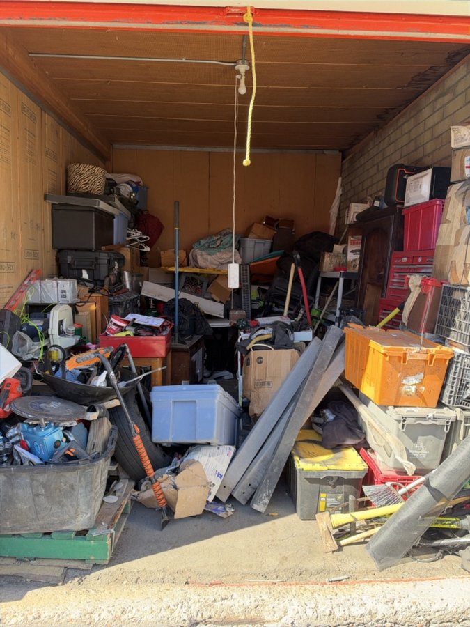 10 x 15 storage unit in Denver, CO