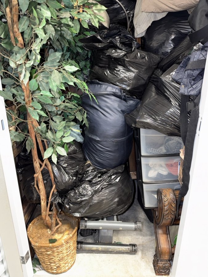 5 x 10 storage unit in Denver, CO
