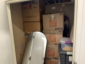 5 x 5 storage unit in Inglewood, CA