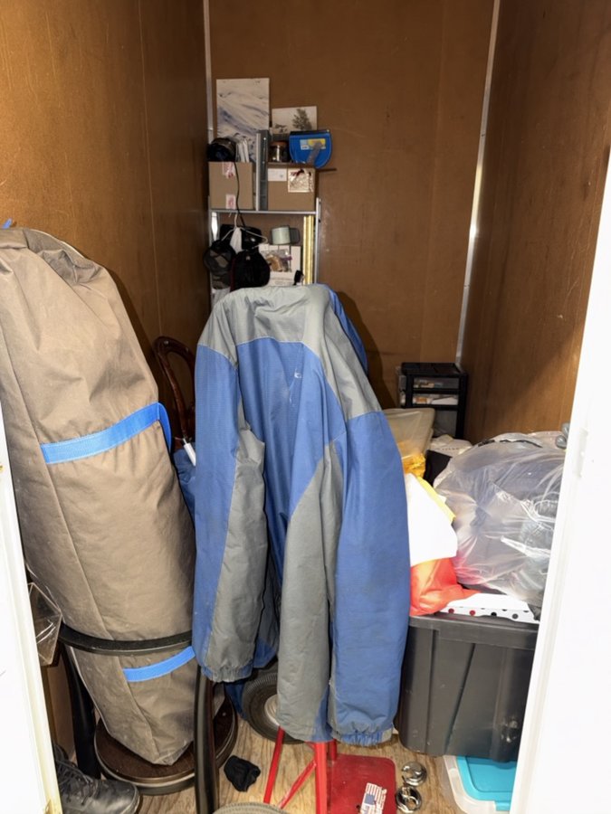 5 x 10 storage unit in Denver, CO