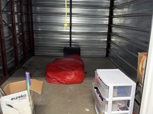 10 x 15 storage unit in Denver, CO