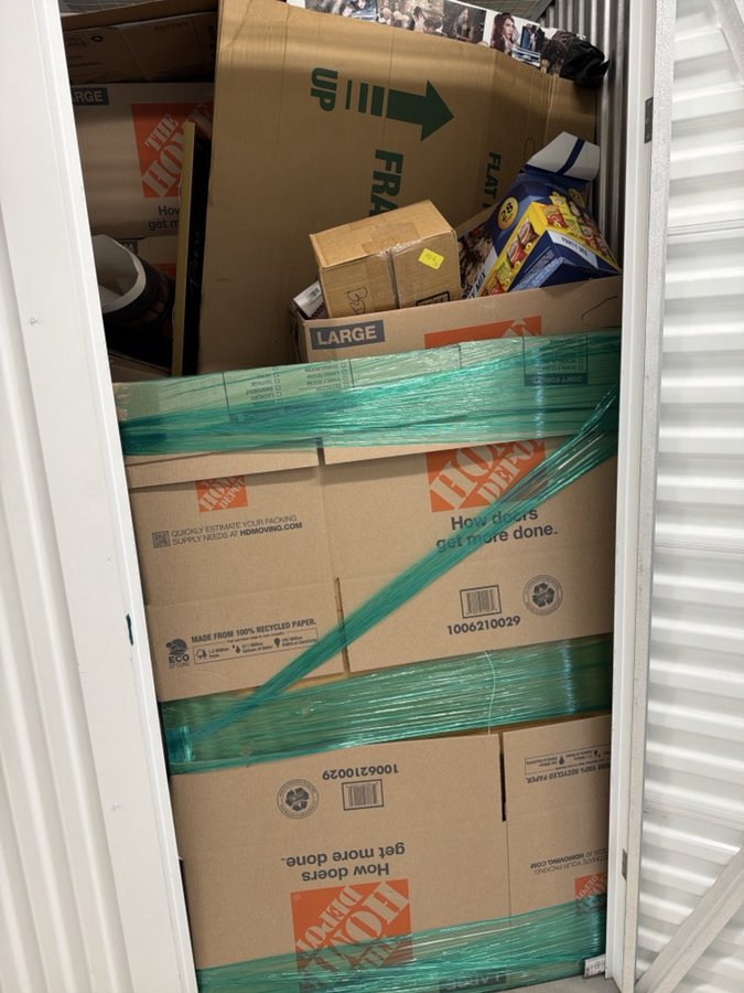 5 x 10 storage unit in Lone Tree, CO