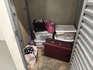 5 x 5 unit in Los Angeles