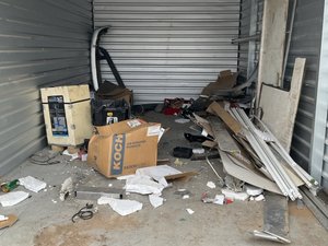 10 x 20 storage unit in Englewood, CO