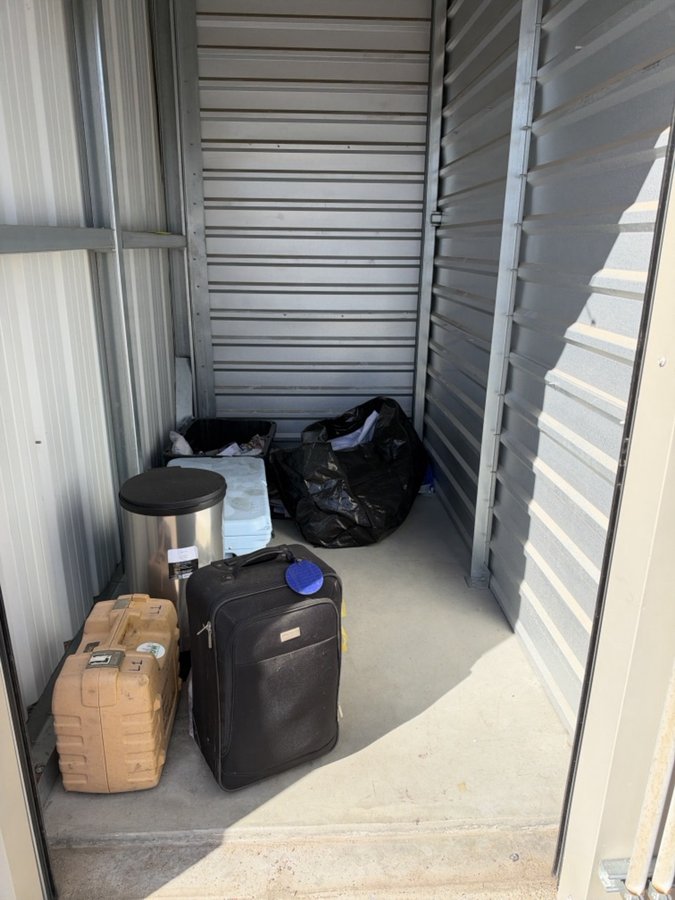 5 x 10 storage unit in Englewood, CO
