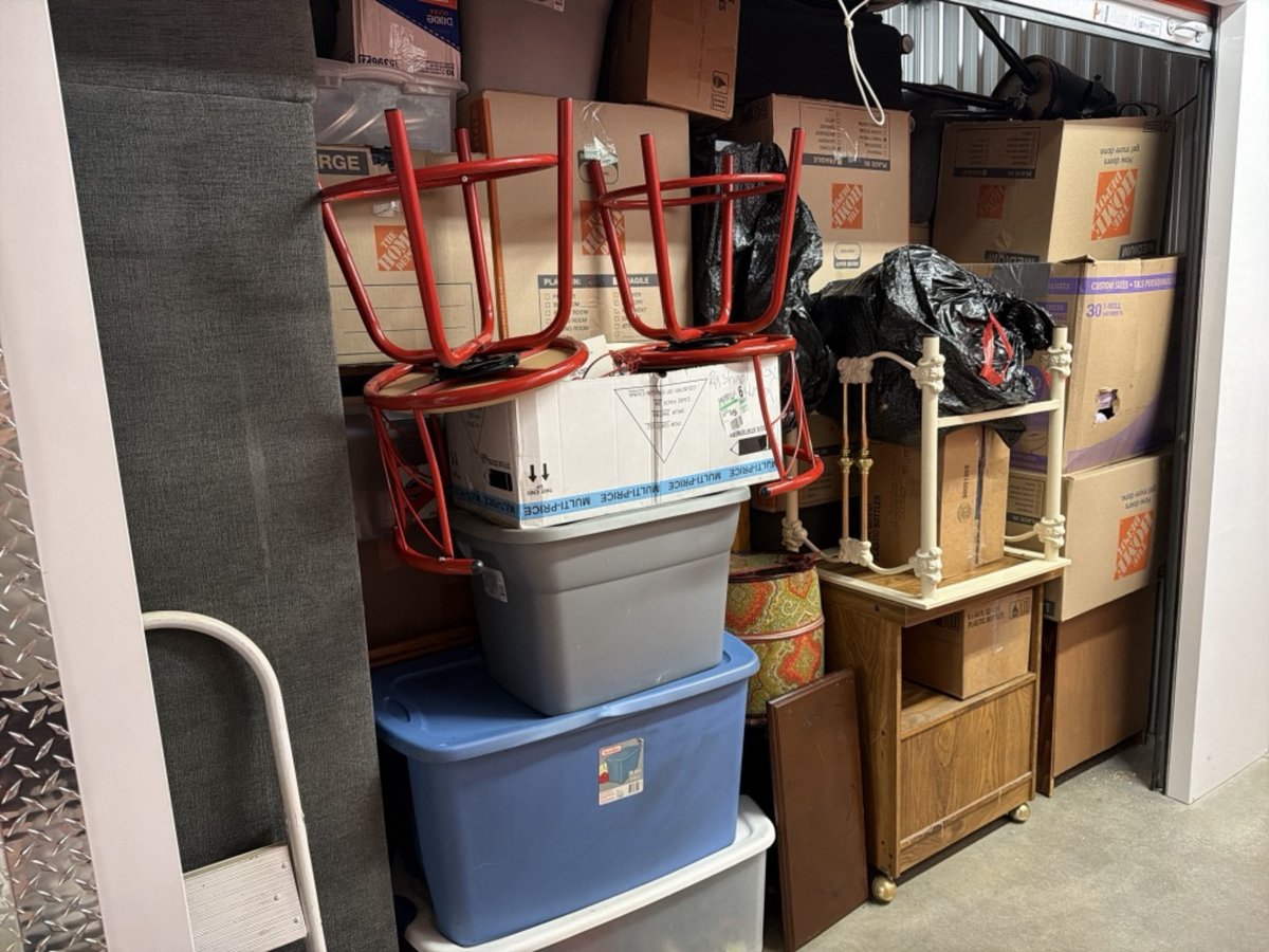 10 x 5 storage unit in Denver, CO