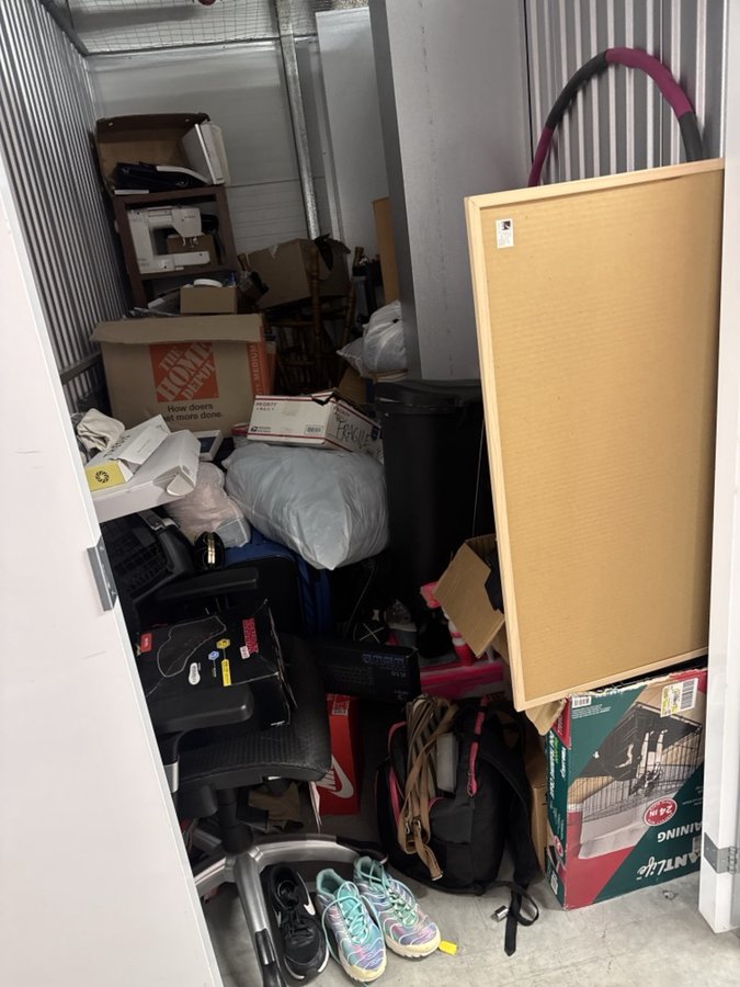 5 x 10 storage unit in Denver, CO